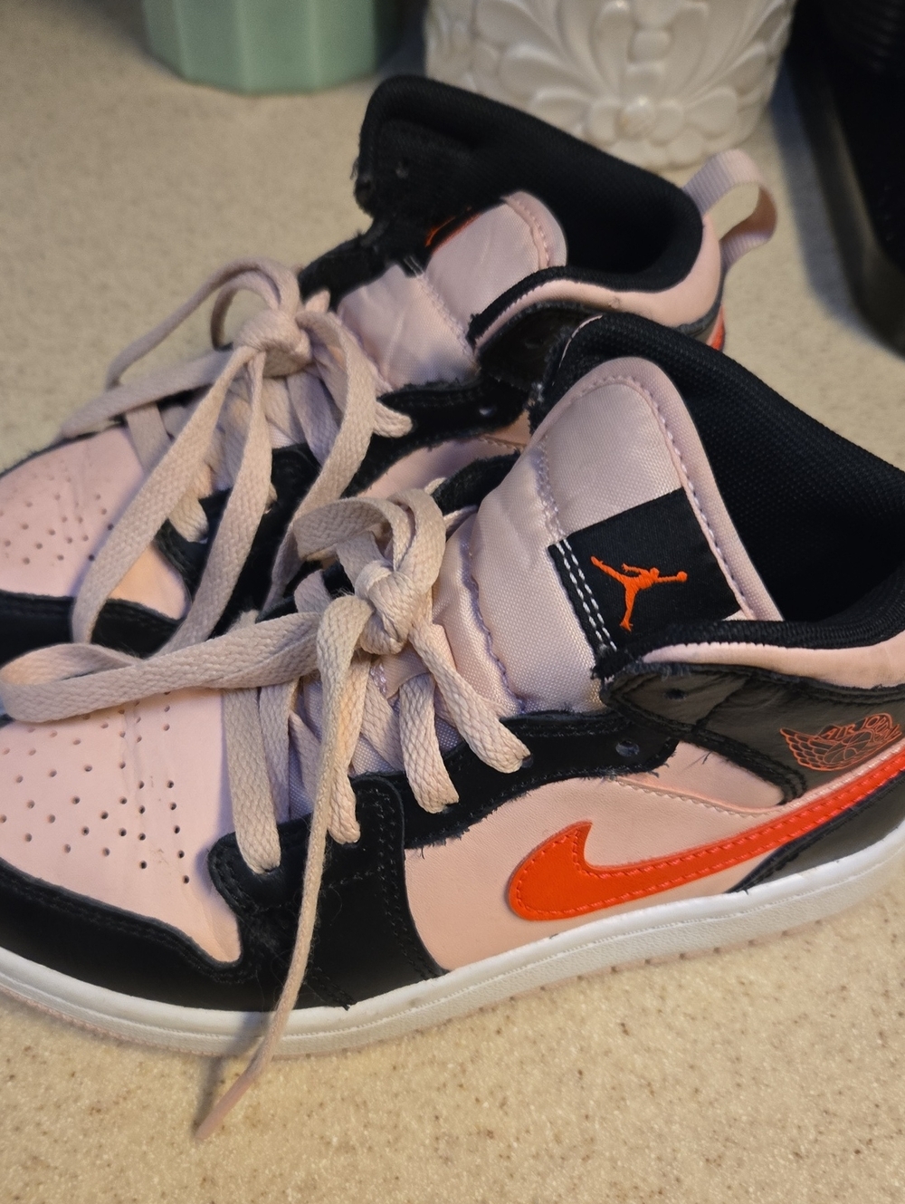 Nike Kids Pink and Black Low-Top Sneakers with Hot Pink Swoosh